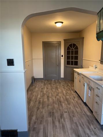 526 Ridge Avenue E Pittsburgh PA 15112