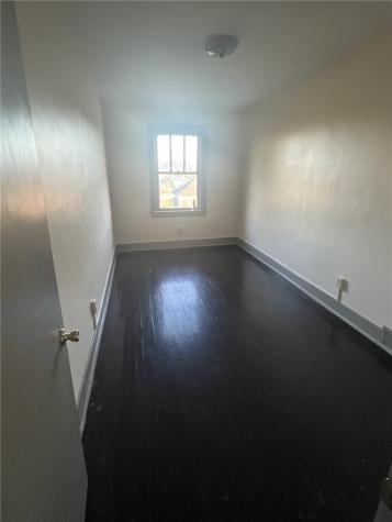 526 Ridge Avenue E Pittsburgh PA 15112