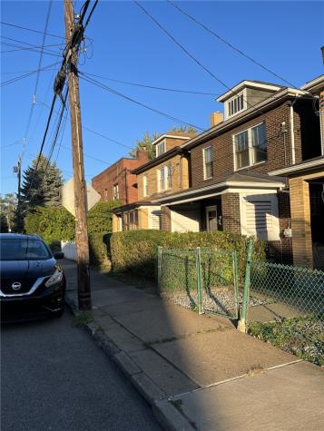 526 Ridge Avenue E Pittsburgh PA 15112