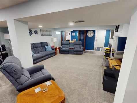 220 Decatur Drive Township Of But Sw PA 16002