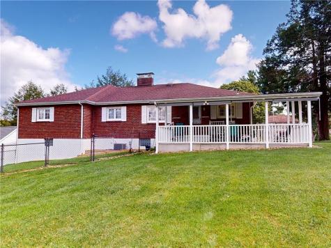 220 Decatur Drive Township Of But Sw PA 16002