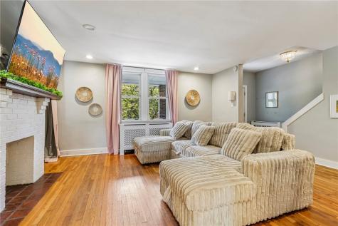 413 Lenox Avenue Forest Hills Boro PA 15221