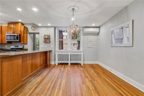 413 Lenox Avenue Forest Hills Boro PA 15221