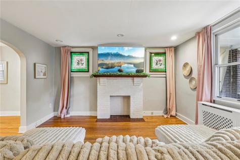 413 Lenox Avenue Forest Hills Boro PA 15221