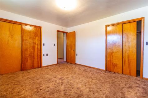 323 Indiana Avenue Avonmore PA 15618