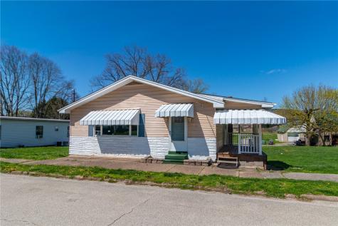 323 Indiana Avenue Avonmore PA 15618