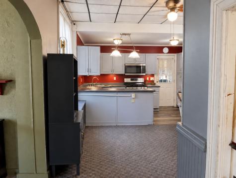 601 6th Street Trafford PA 15085
