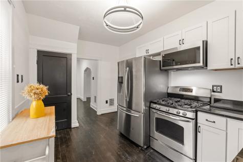 201 Emerson Street Munhall PA 15120