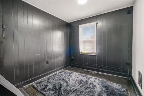 201 Emerson Street Munhall PA 15120