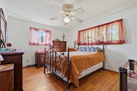 1935 Rettig Drive Hermitage PA 16148