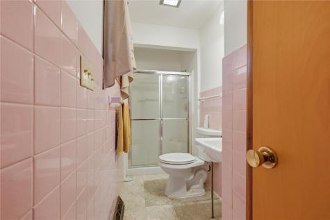1935 Rettig Drive Hermitage PA 16148