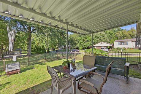 1935 Rettig Drive Hermitage PA 16148