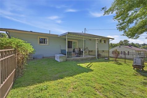1935 Rettig Drive Hermitage PA 16148