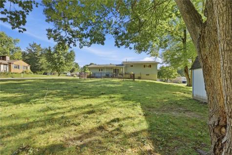 1935 Rettig Drive Hermitage PA 16148