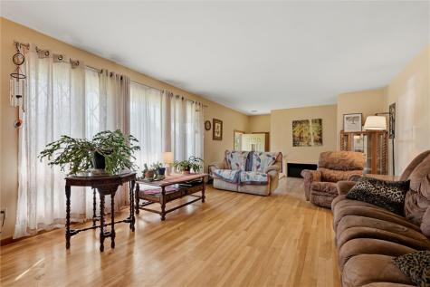 1935 Rettig Drive Hermitage PA 16148