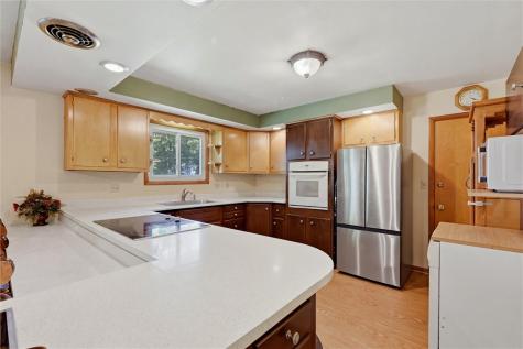1935 Rettig Drive Hermitage PA 16148
