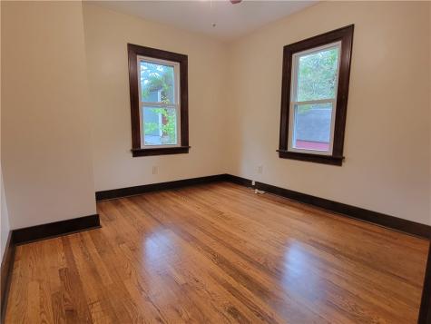 8210 Eleanor Street Mccandless PA 15237