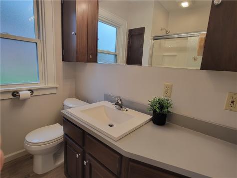 8210 Eleanor Street Mccandless PA 15237