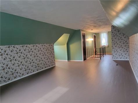 8210 Eleanor Street Mccandless PA 15237