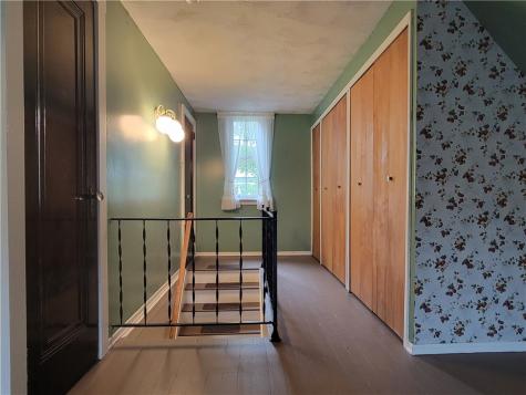 8210 Eleanor Street Mccandless PA 15237