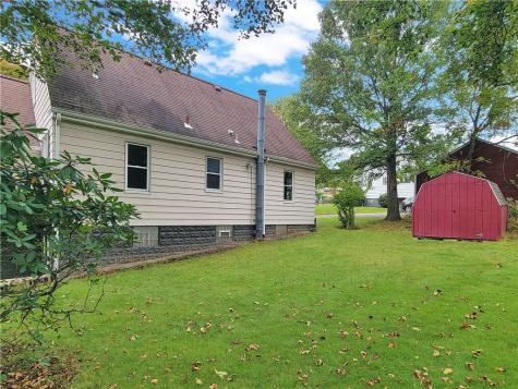8210 Eleanor Street Mccandless PA 15237