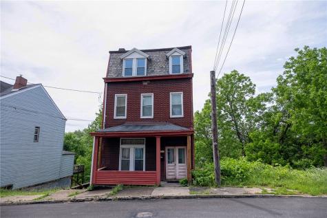 2627 Ellis Street Perry Hilltop PA 15214