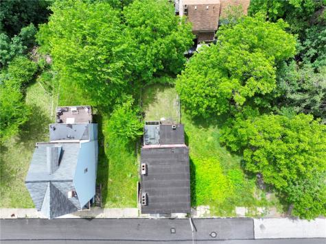 2627 Ellis Street Perry Hilltop PA 15214