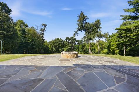116 Wilmar Drive Fox Chapel PA 15238