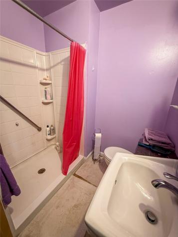 202 Central Avenue Chicora Boro PA 16025