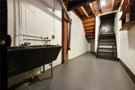 585 Lucia Drive Wilkins Township PA 15221
