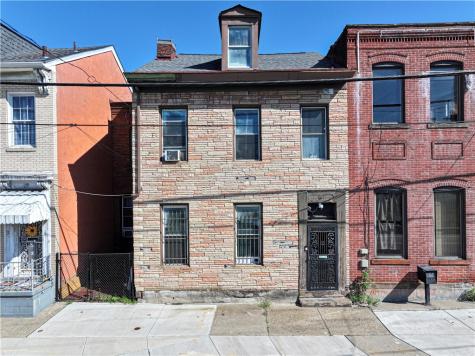1032 Peralta Street East Allegheny PA 15212