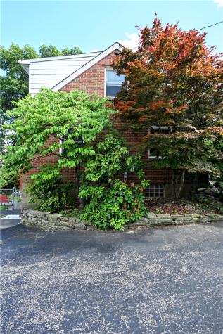 319 High Street Elizabeth Township/boro PA 15037