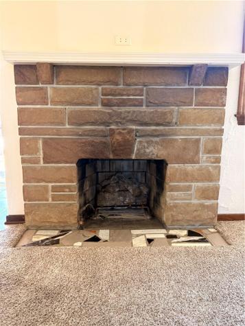 319 High Street Elizabeth Township/boro PA 15037