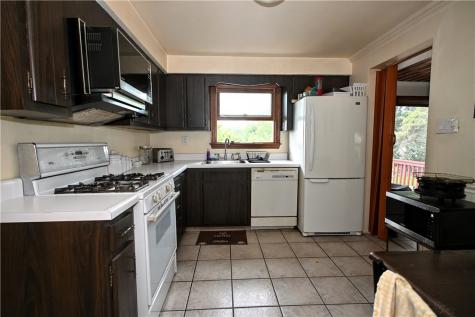 319 High Street Elizabeth Township/boro PA 15037