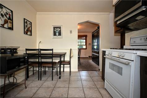 319 High Street Elizabeth Township/boro PA 15037