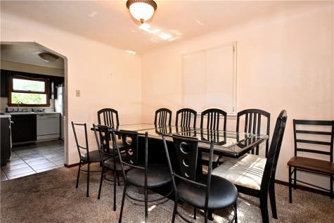 319 High Street Elizabeth Township/boro PA 15037