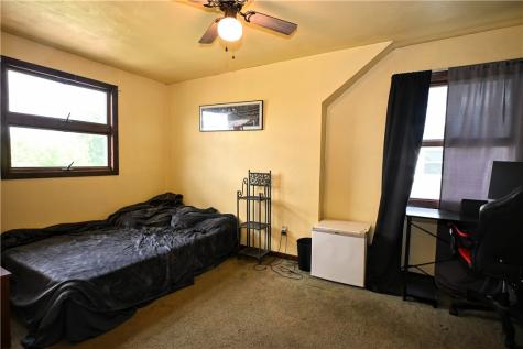 319 High Street Elizabeth Township/boro PA 15037