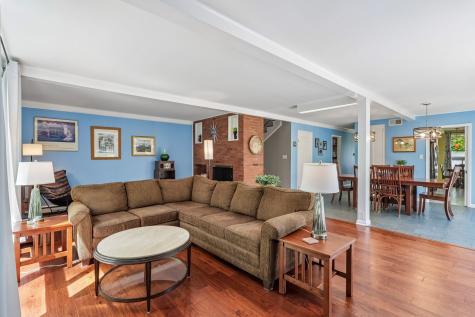 2301 Marbury Road Churchill Boro PA 15221
