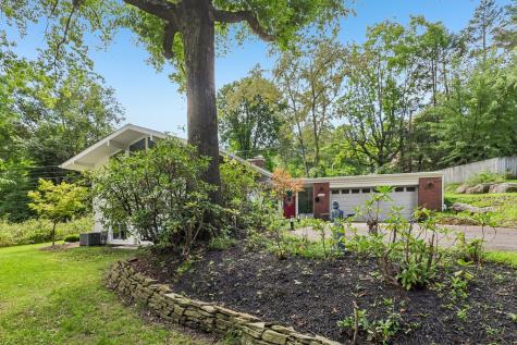 2301 Marbury Road Churchill Boro PA 15221