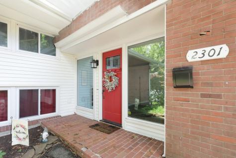 2301 Marbury Road Churchill Boro PA 15221