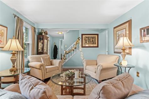111 William Penn Circle Leet Township PA 15143