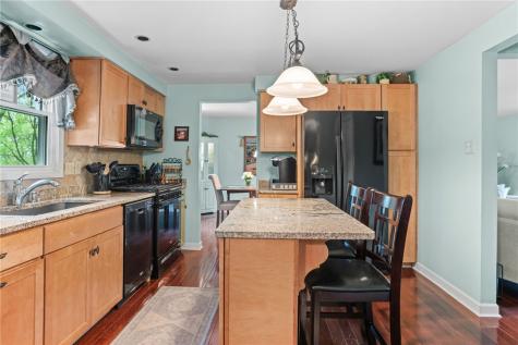111 William Penn Circle Leet Township PA 15143
