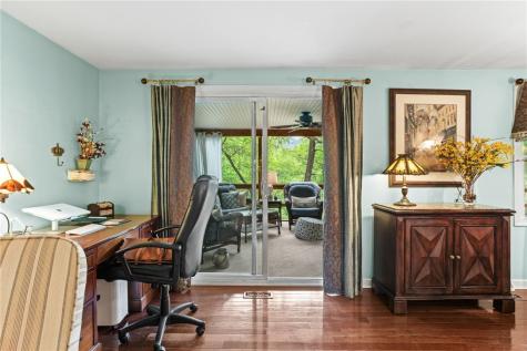111 William Penn Circle Leet Township PA 15143