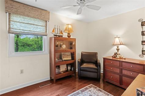 111 William Penn Circle Leet Township PA 15143