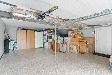111 William Penn Circle Leet Township PA 15143