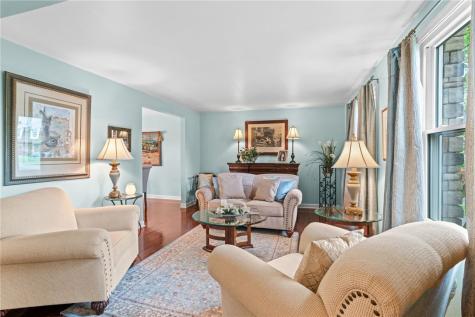 111 William Penn Circle Leet Township PA 15143