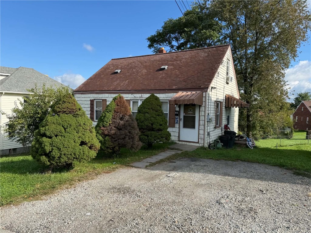 59 Wayne Street Uniontown PA 15401