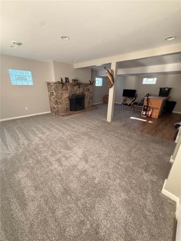 10 Newmeyer Lane Perry Township PA 15486