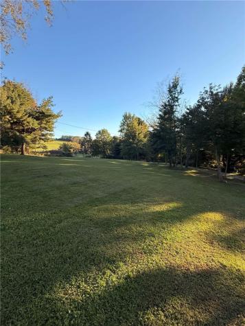 10 Newmeyer Lane Perry Township PA 15486