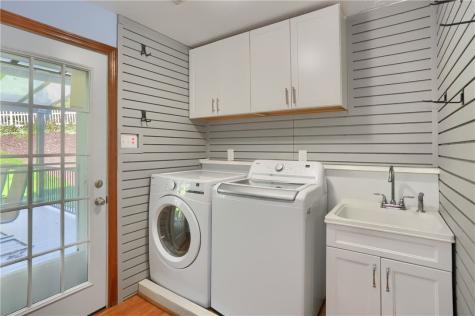2525 Country Side Lane Franklin Park PA 15090